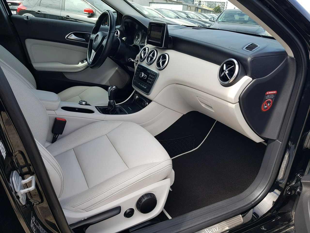 Mercedes A 180 - Zdjęcie 15