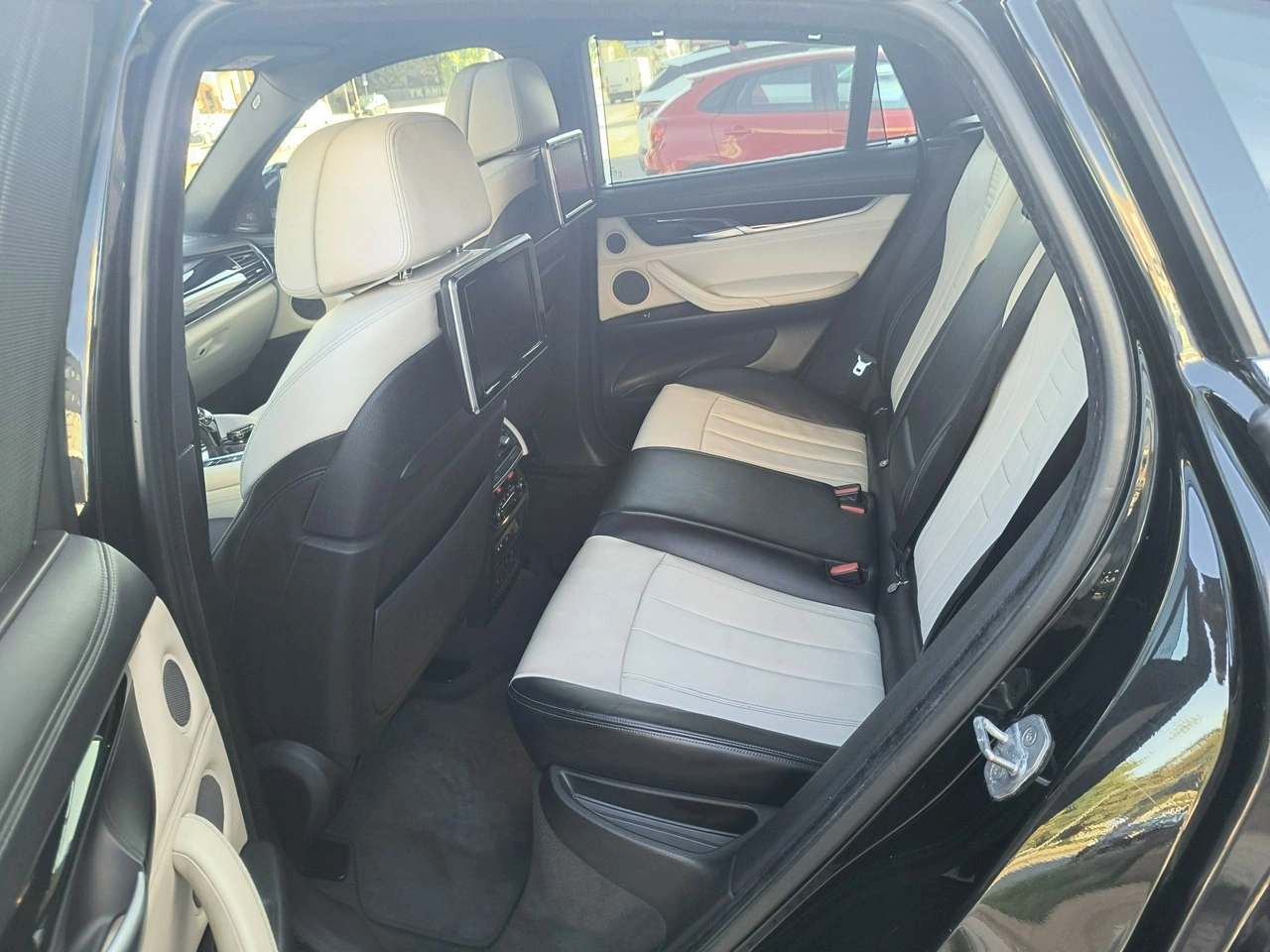 BMW X6 M50 - Zdjęcie 10