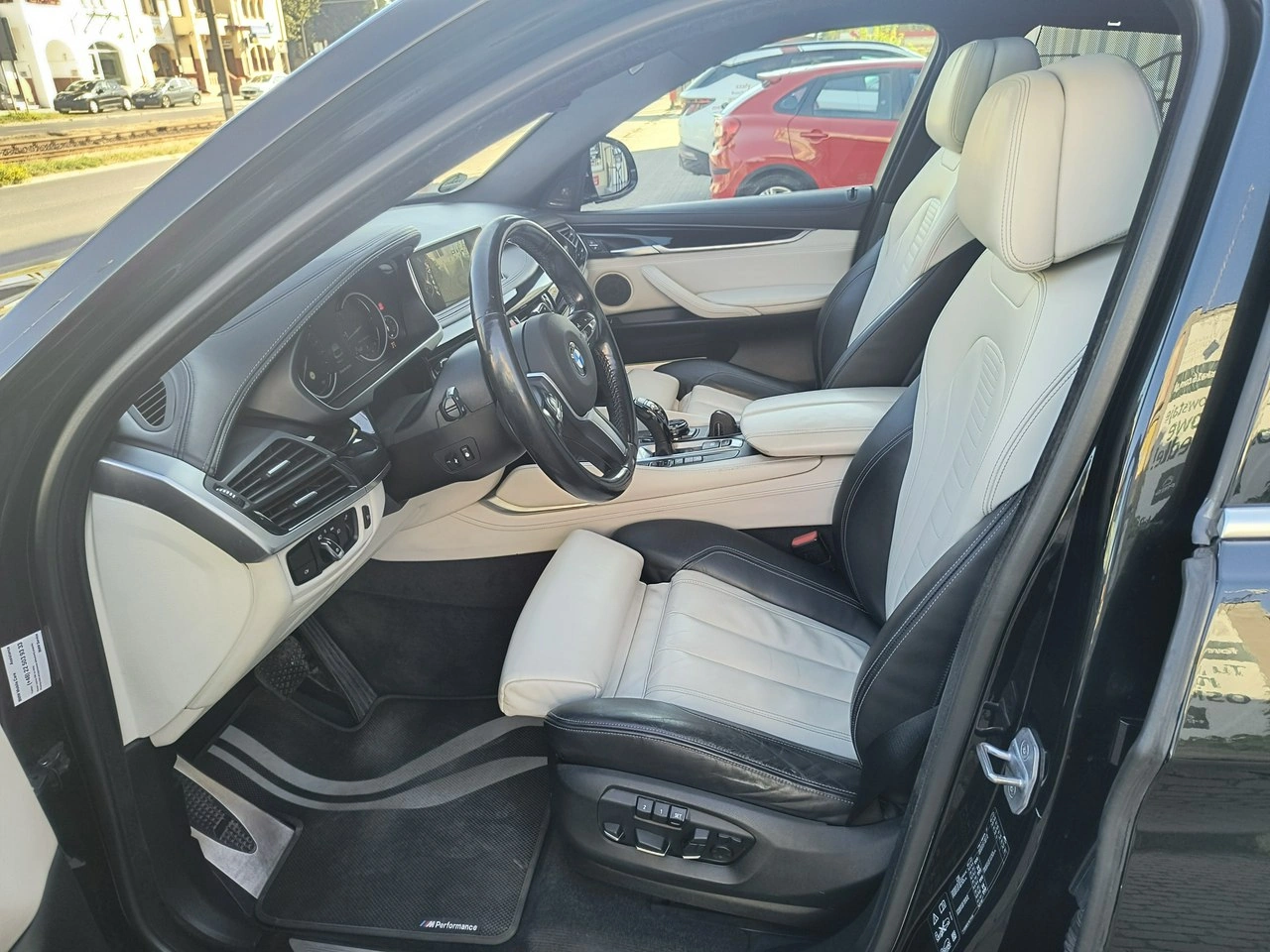 BMW X6 M50 - Zdjęcie 8