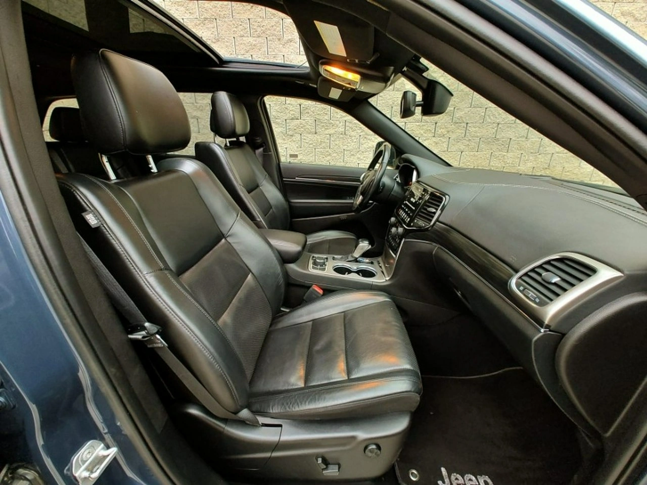 Jeep Grand Cherokee - Zdjęcie 10