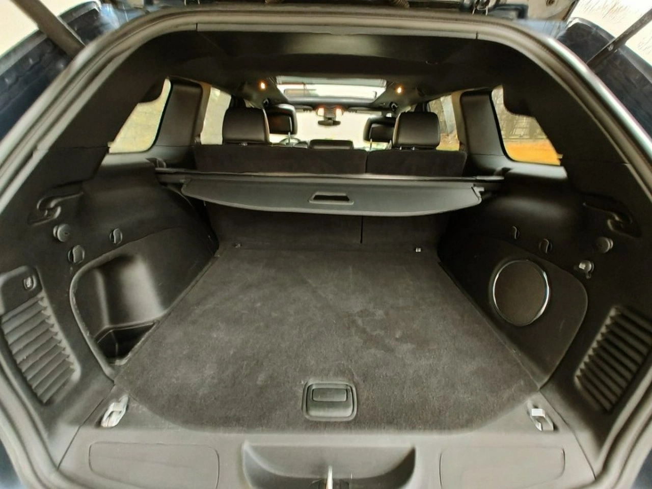 Jeep Grand Cherokee - Zdjęcie 24