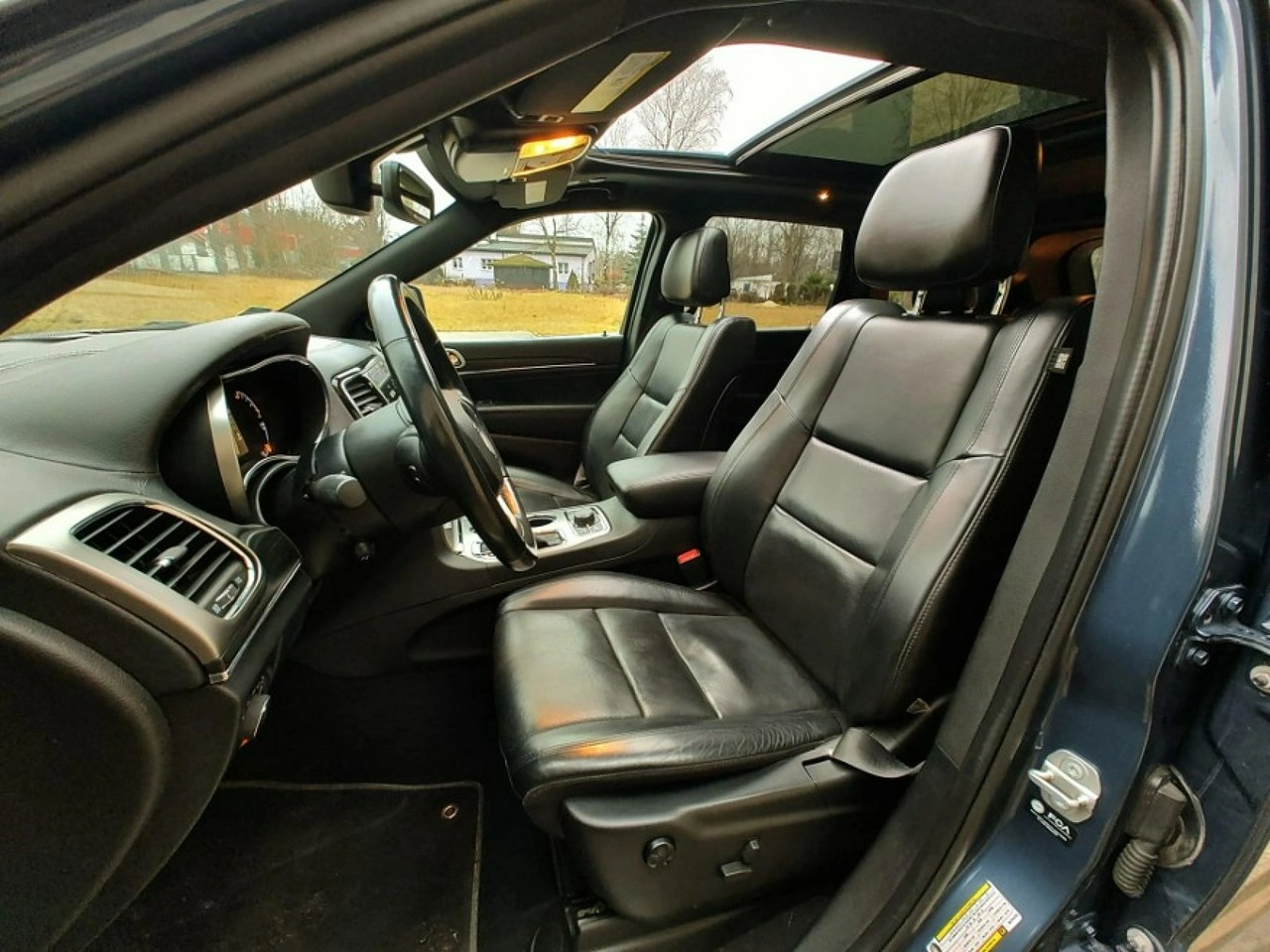 Jeep Grand Cherokee - Zdjęcie 9