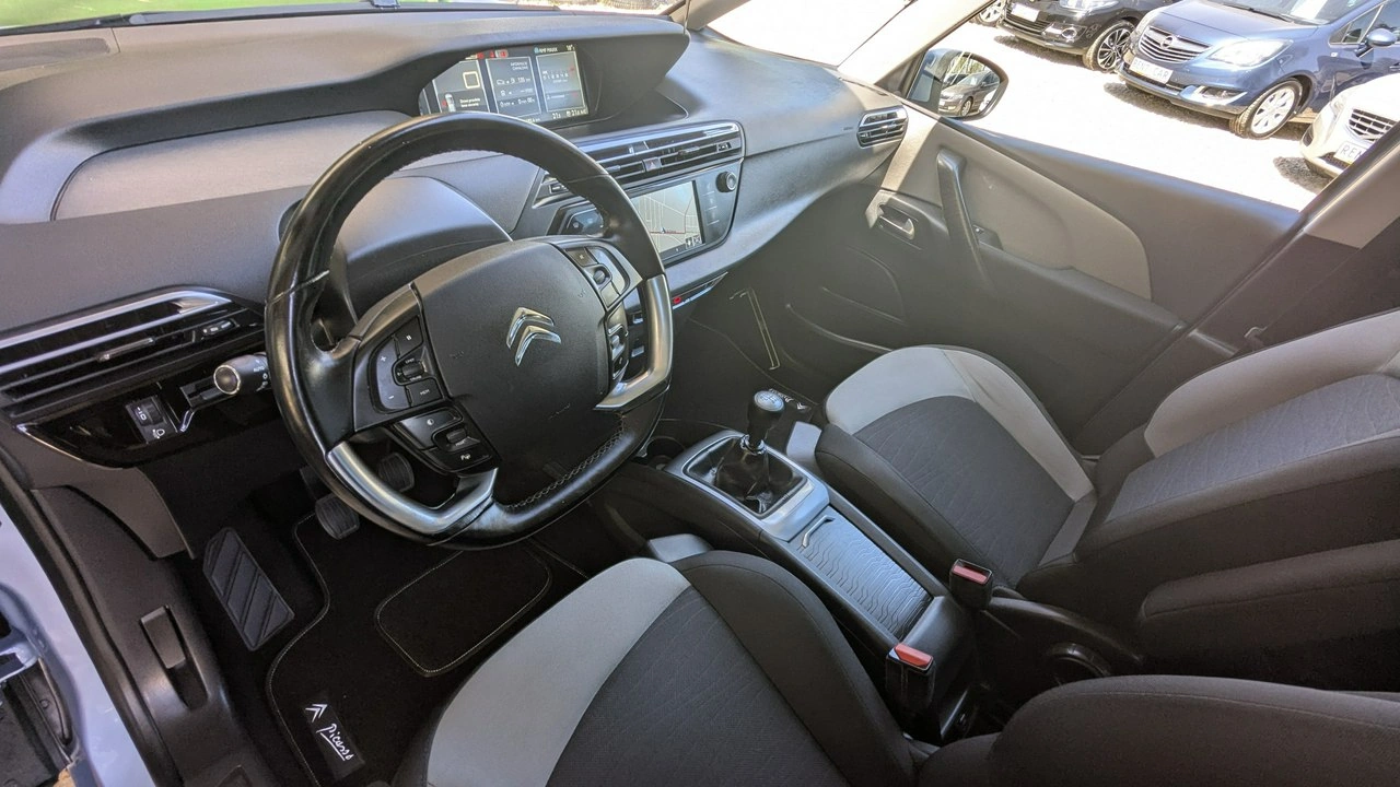 Citroën C4 Grand Picasso - Zdjęcie 15