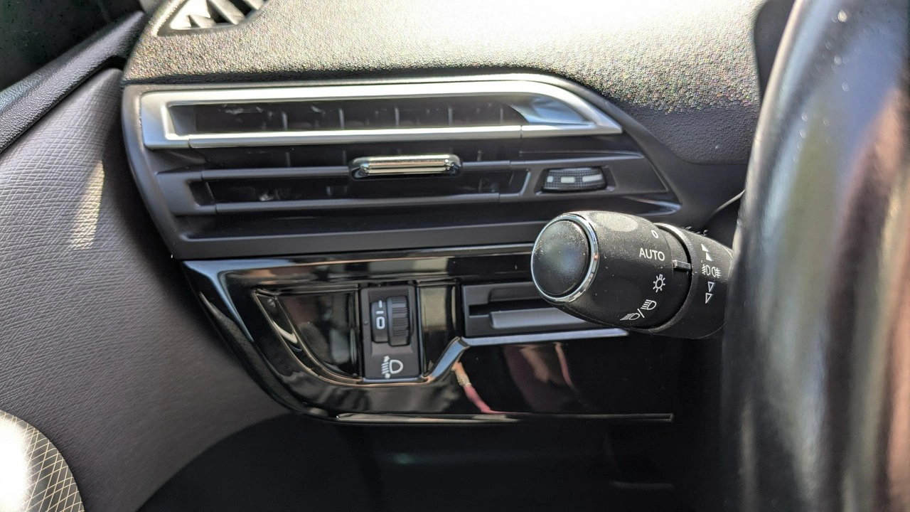 Citroën C4 Grand Picasso - Zdjęcie 28