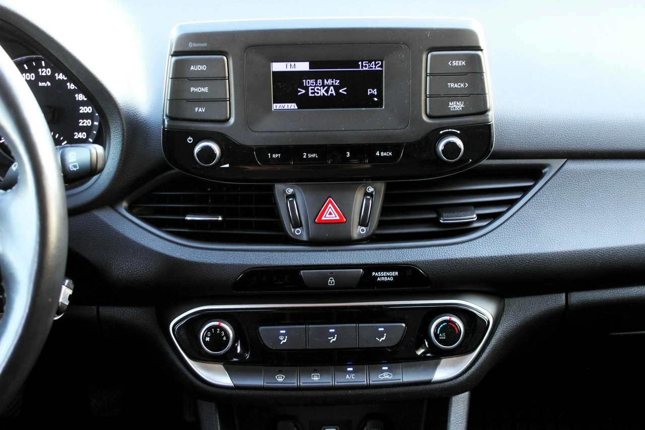 Hyundai i30 - Zdjęcie 16