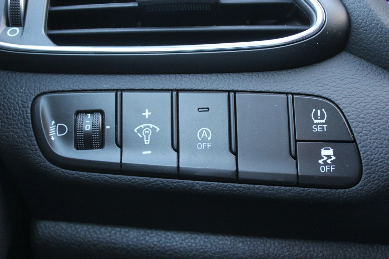 Hyundai i30 - Zdjęcie 19