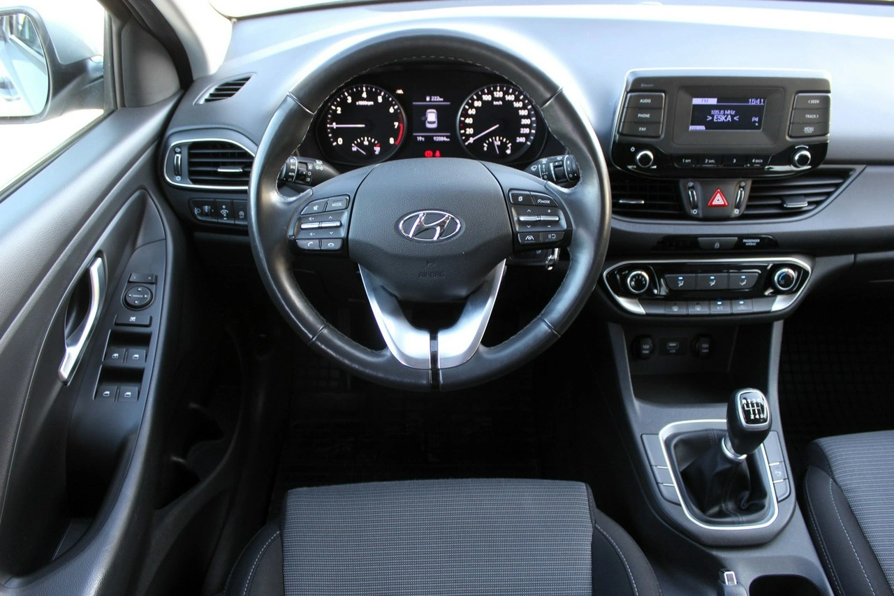 Hyundai i30 - Zdjęcie 8