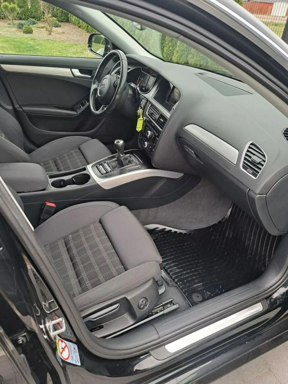 Audi A4 - Zdjęcie 16