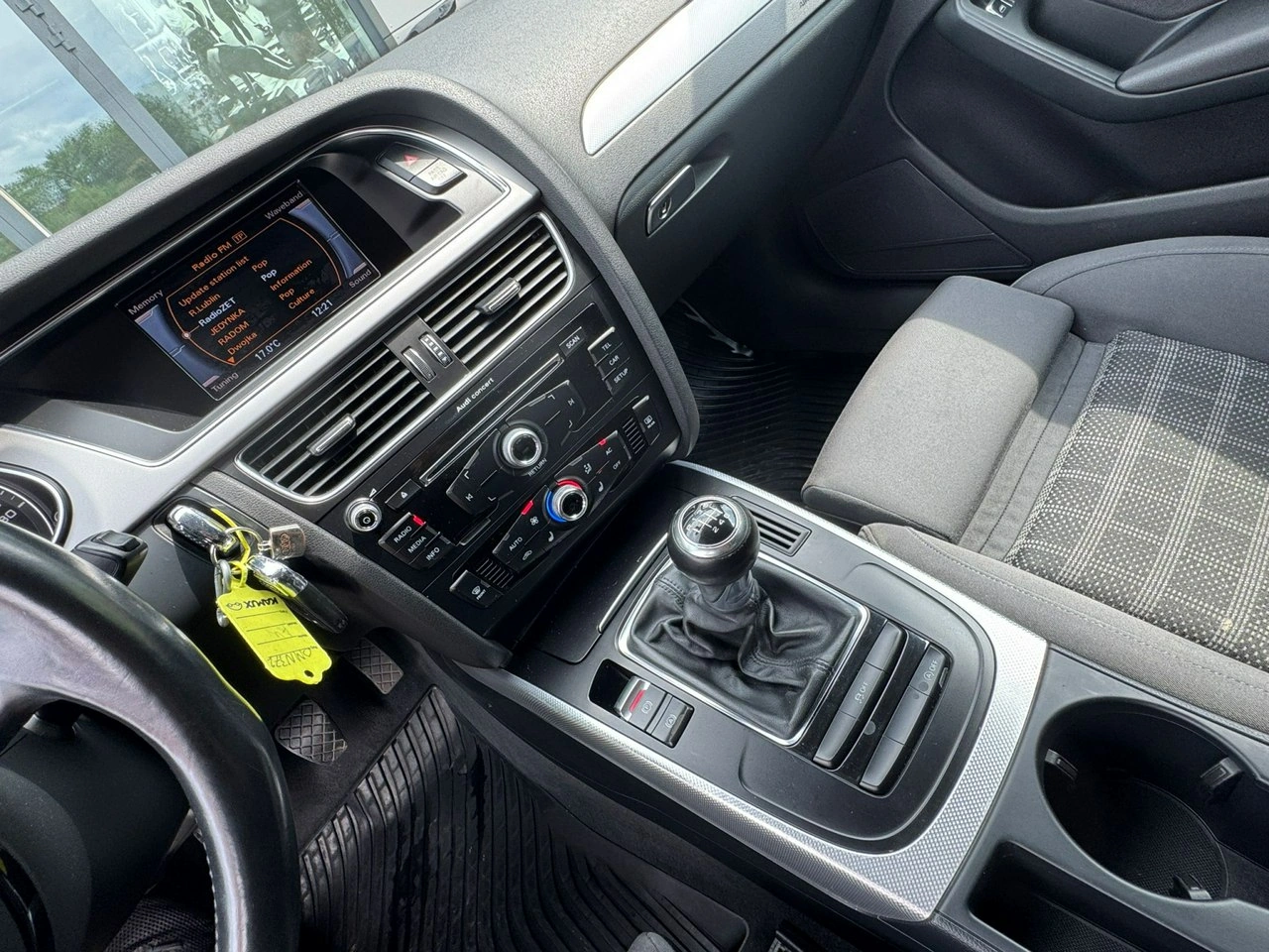 Audi A4 - Zdjęcie 21
