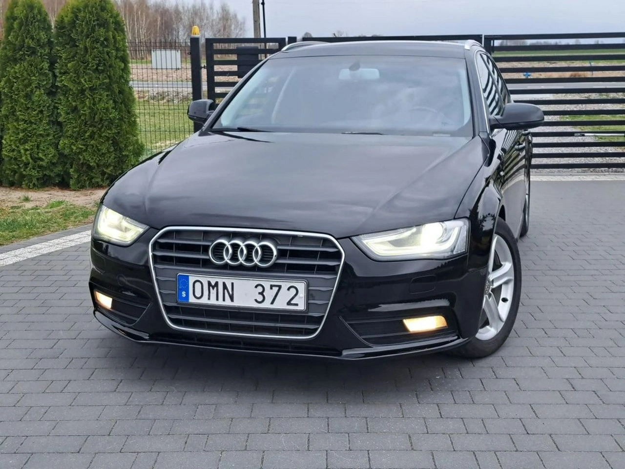 Audi A4 - Główne zdjęcie