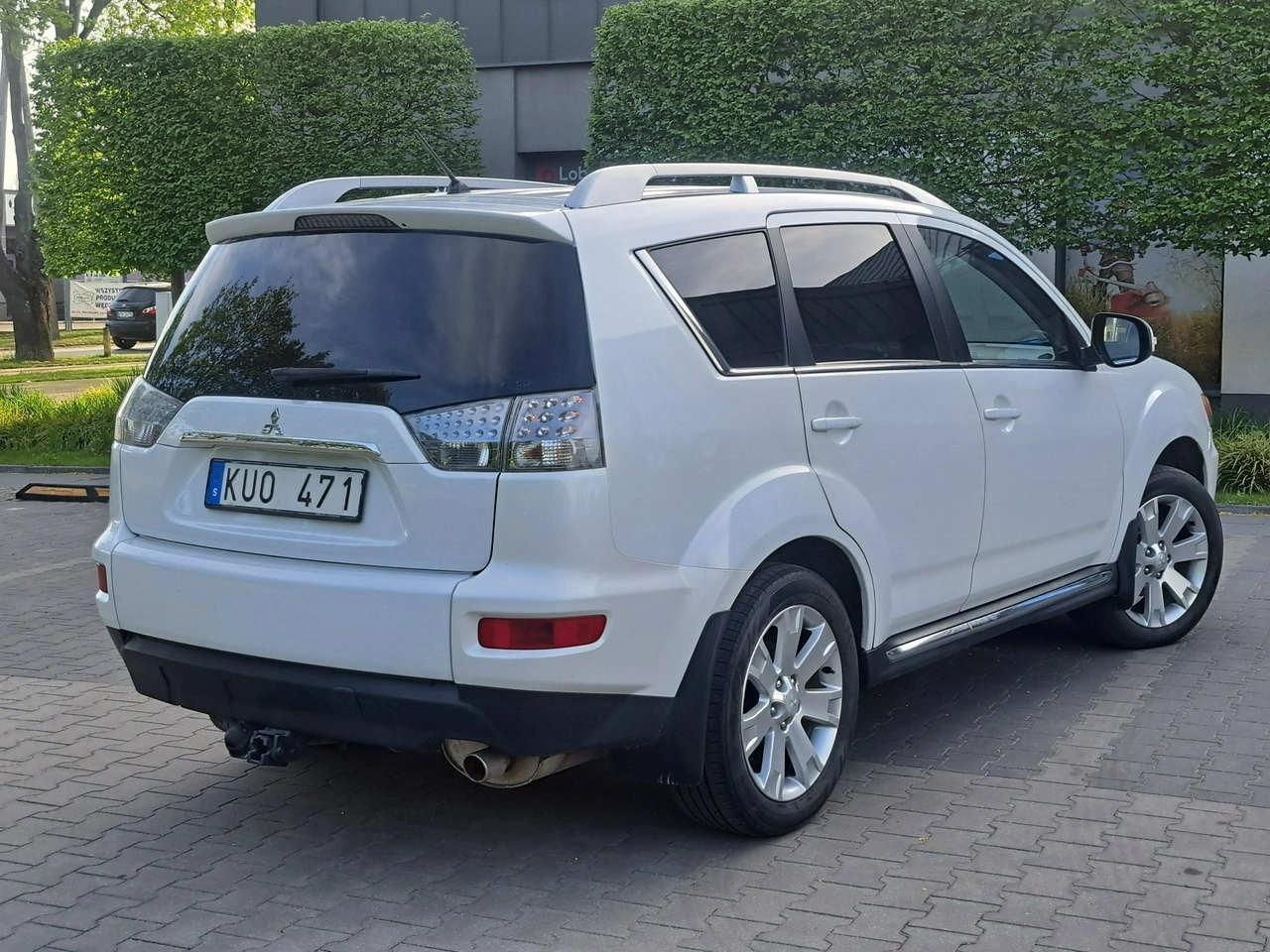 Mitsubishi Outlander - Zdjęcie 10