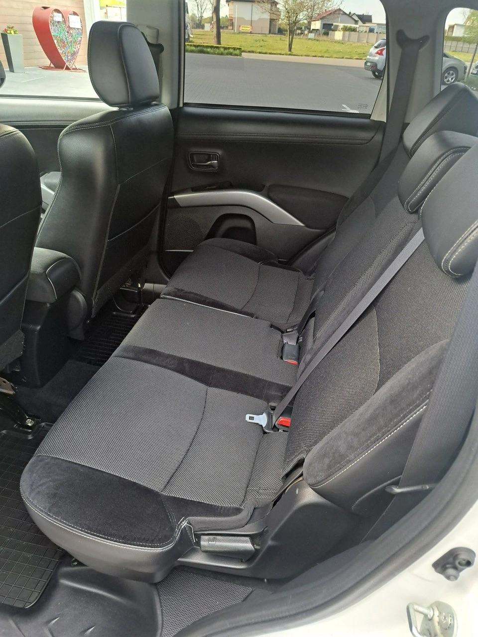 Mitsubishi Outlander - Zdjęcie 15