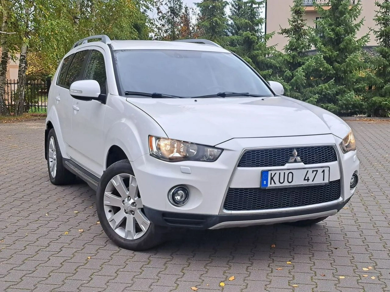 Mitsubishi Outlander - Zdjęcie 3