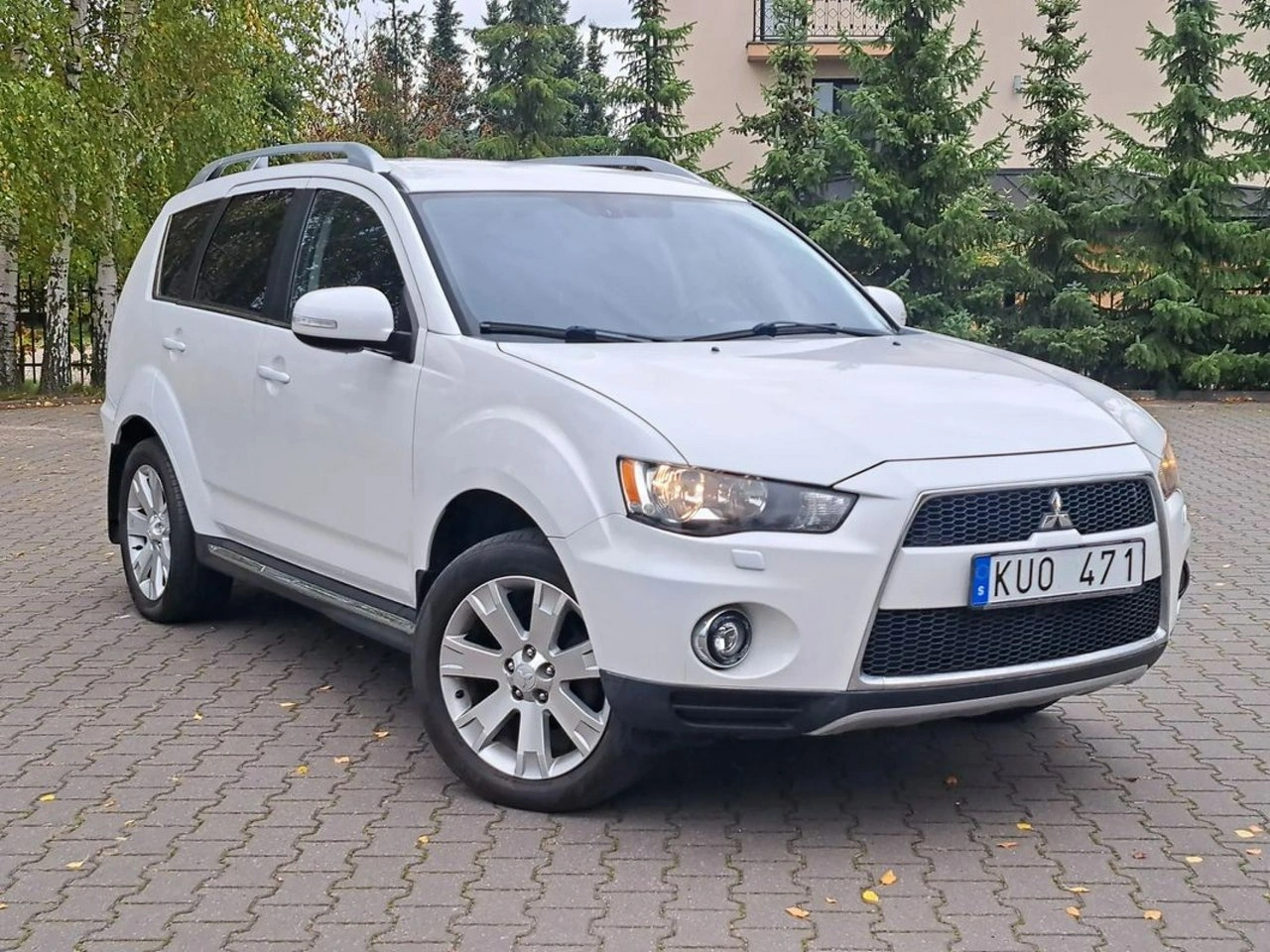 Mitsubishi Outlander - Zdjęcie 4