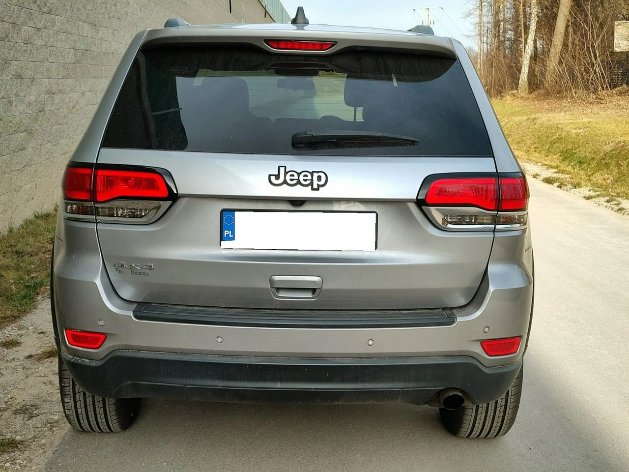 Jeep Grand Cherokee - Zdjęcie 4