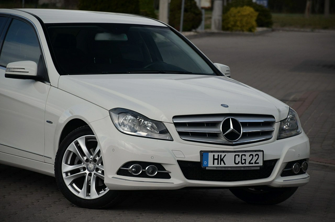 Mercedes C 180 - Zdjęcie 2