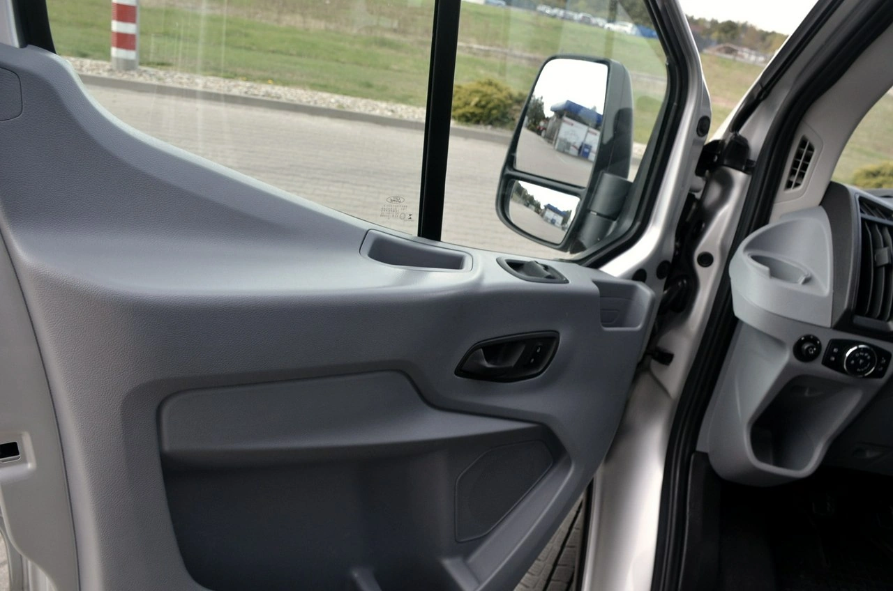 Ford Transit - Zdjęcie 11