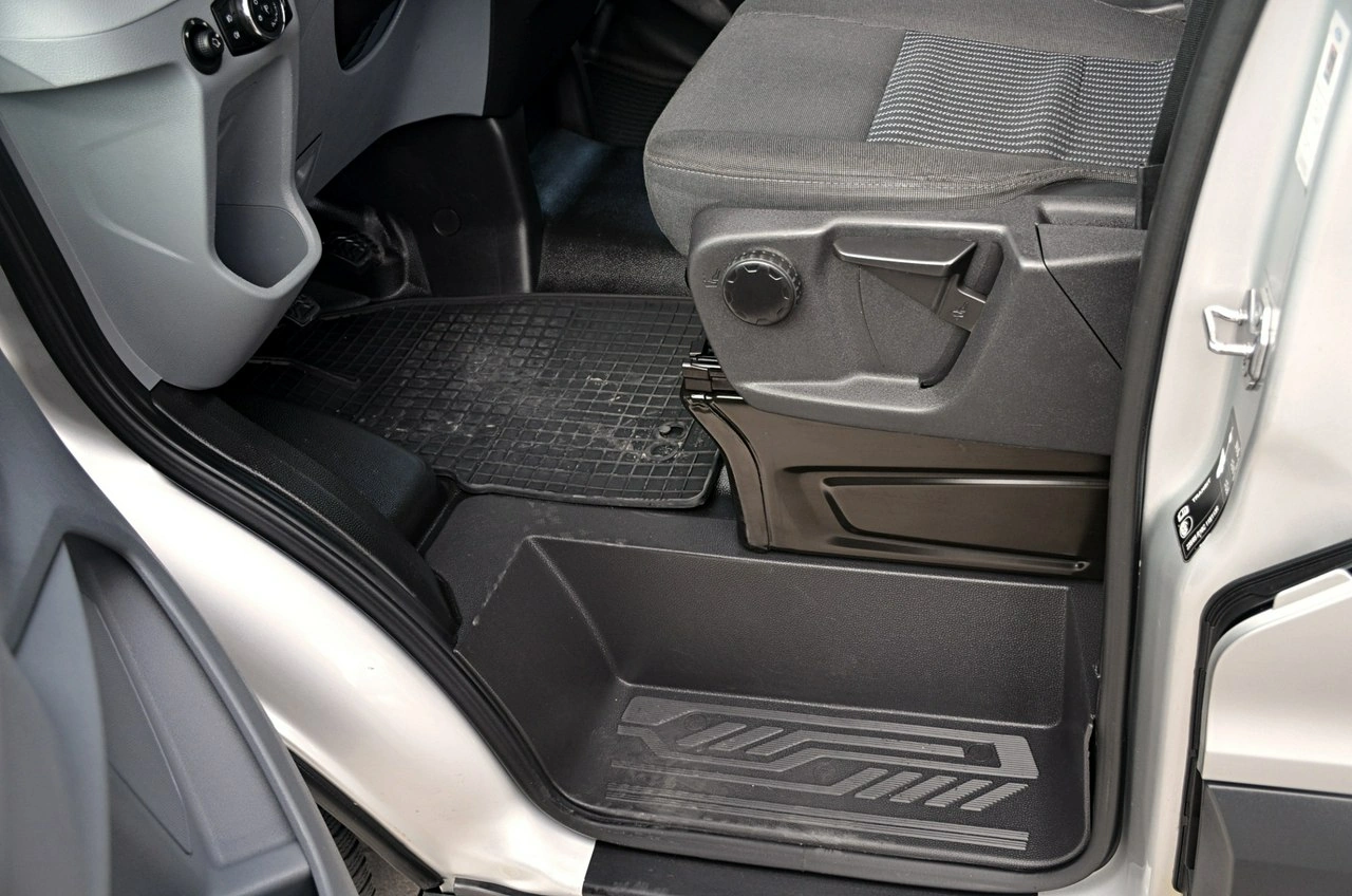 Ford Transit - Zdjęcie 12