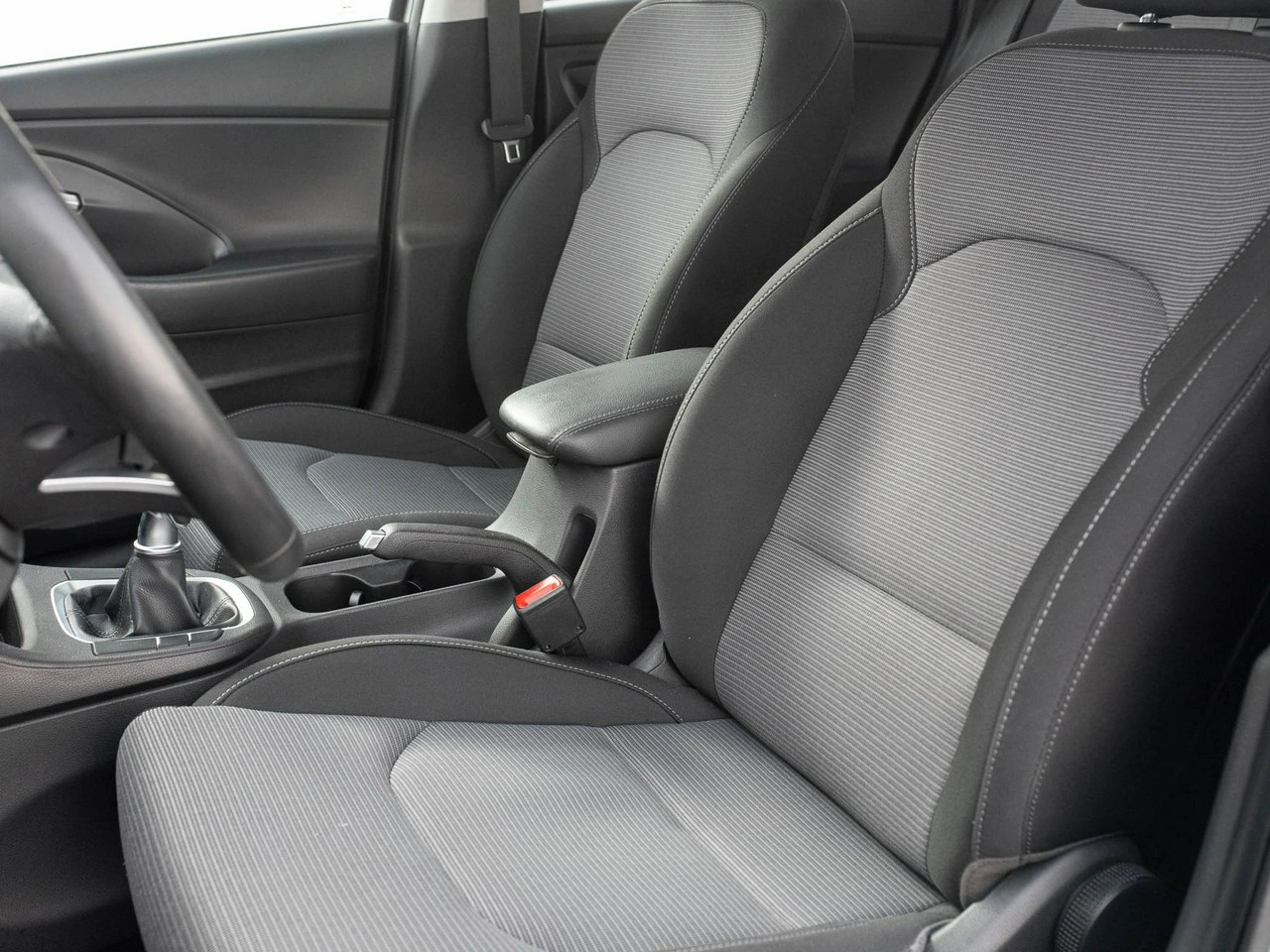 Hyundai i30 - Zdjęcie 11