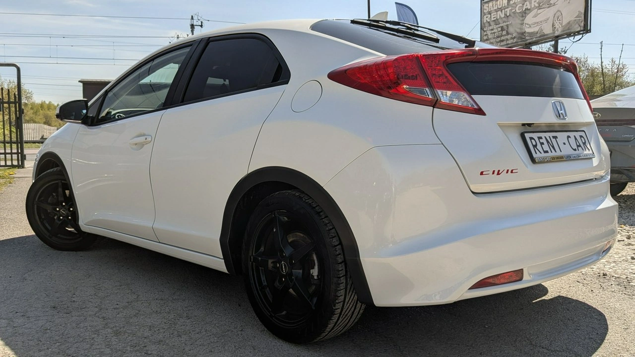 Honda Civic - Zdjęcie 9