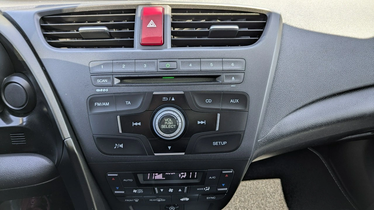 Honda Civic - Zdjęcie 30