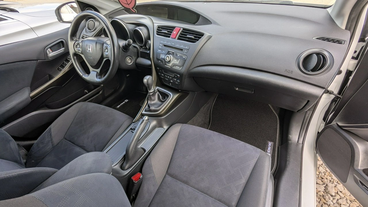 Honda Civic - Zdjęcie 21