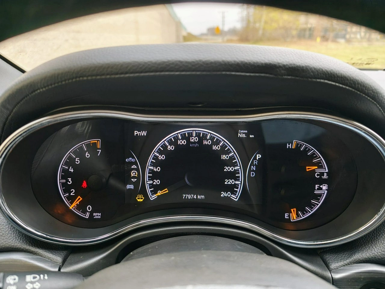 Jeep Grand Cherokee - Zdjęcie 13