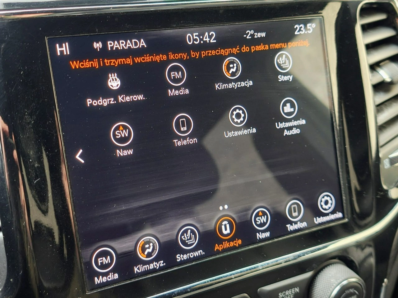 Jeep Grand Cherokee - Zdjęcie 17