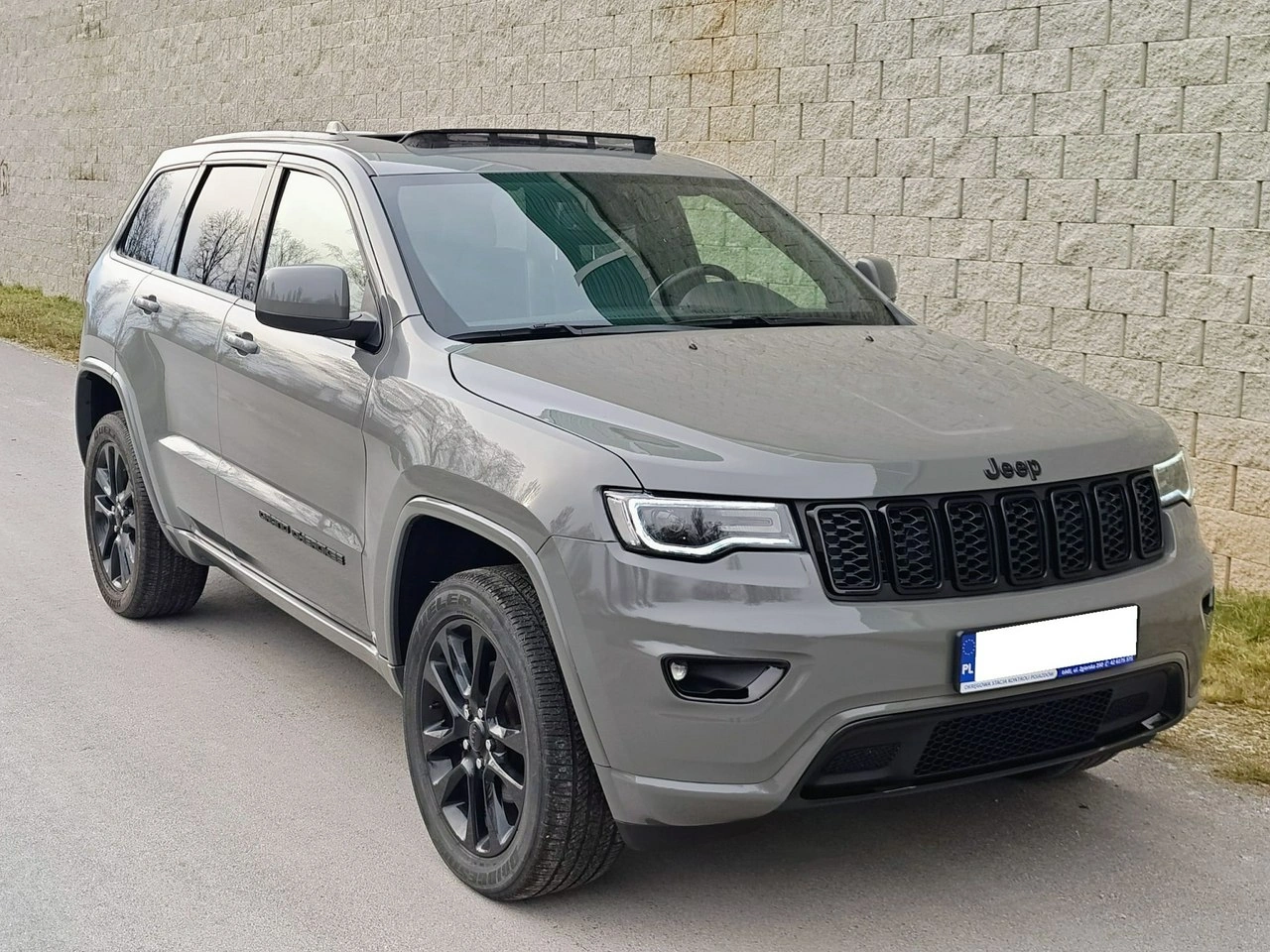 Jeep Grand Cherokee - Główne zdjęcie
