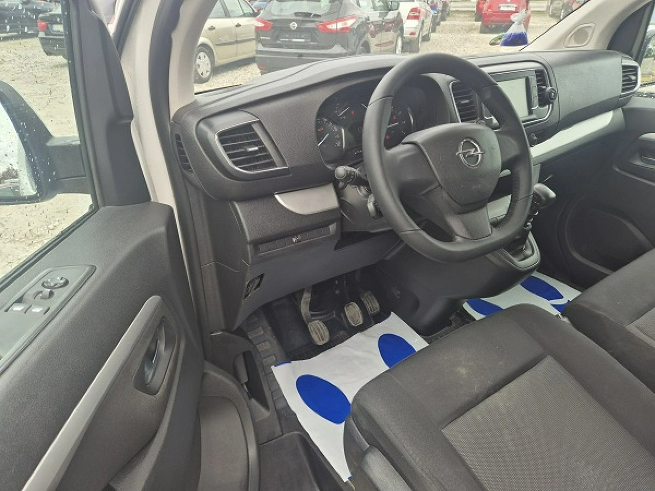 Opel Vivaro - Zdjęcie 10