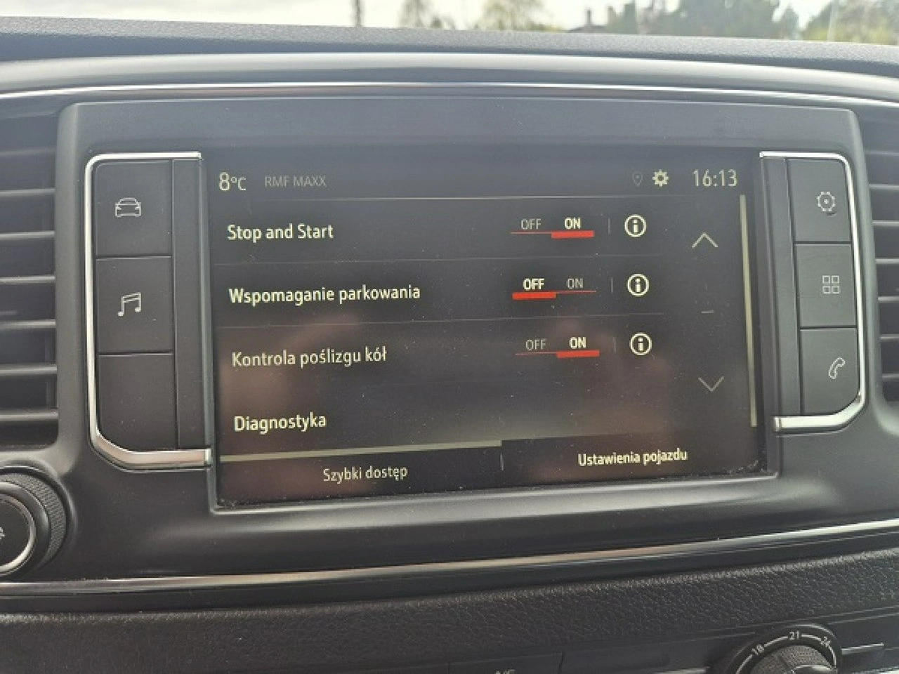 Opel Vivaro - Zdjęcie 17