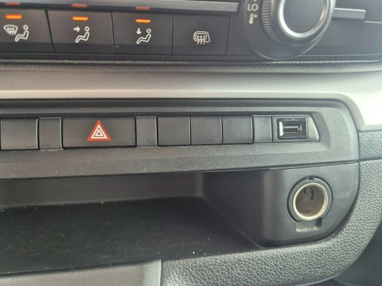 Opel Vivaro - Zdjęcie 18