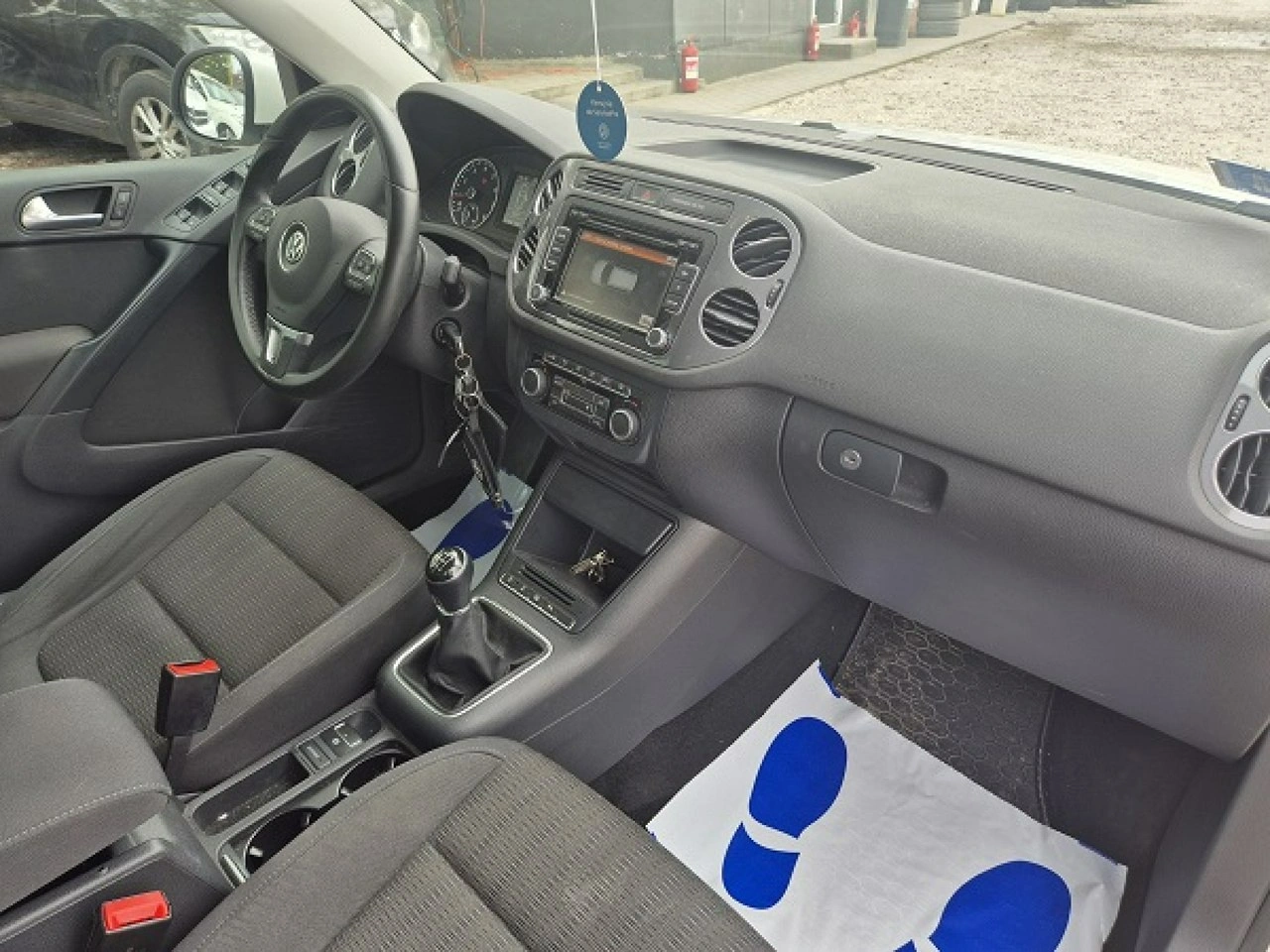 Volkswagen Tiguan - Zdjęcie 13