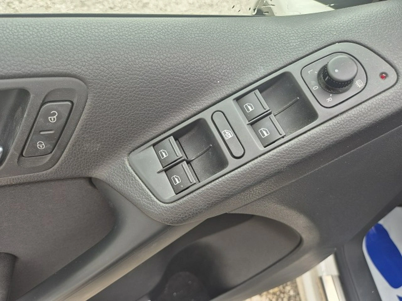 Volkswagen Tiguan - Zdjęcie 14