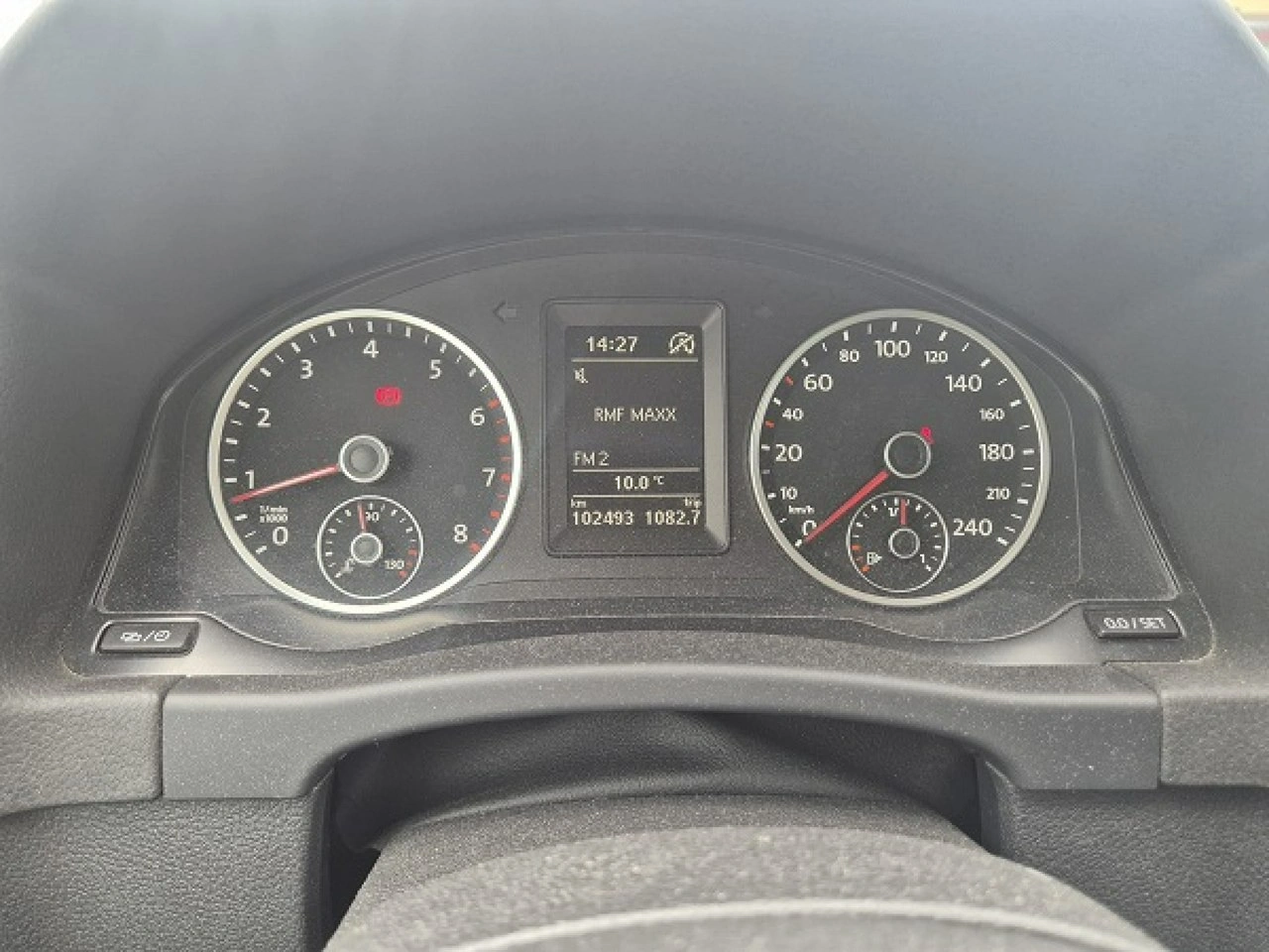 Volkswagen Tiguan - Zdjęcie 18