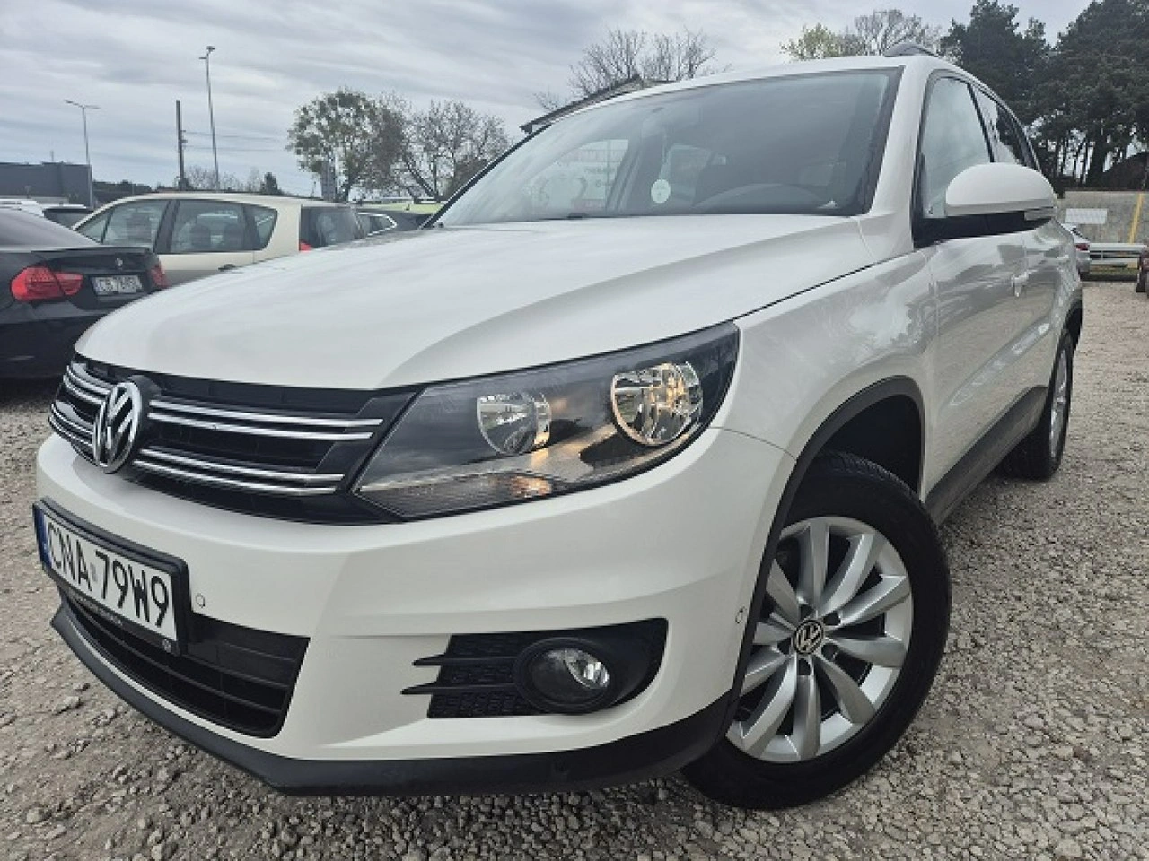 Volkswagen Tiguan - Główne zdjęcie