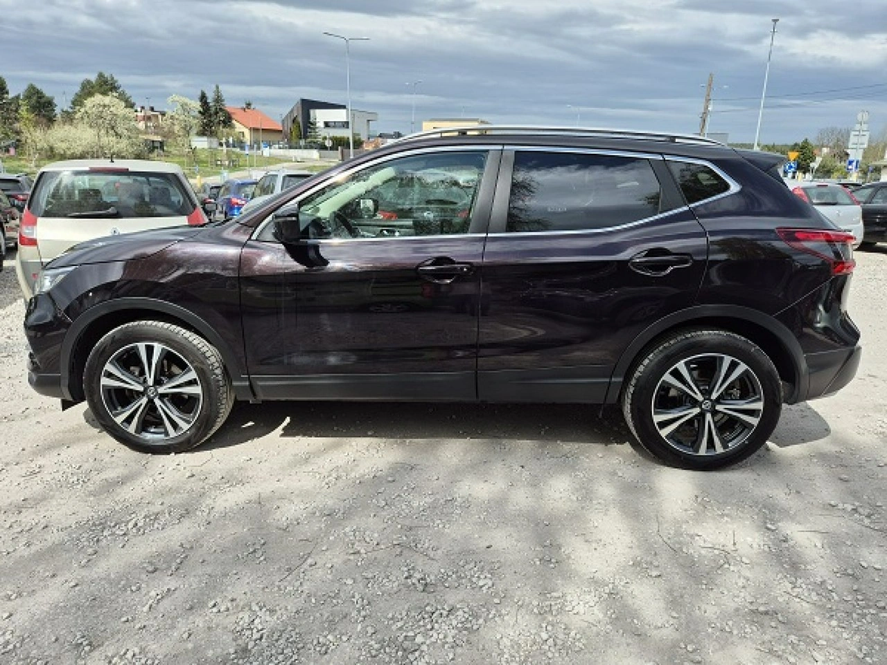 Nissan Qashqai - Zdjęcie 12