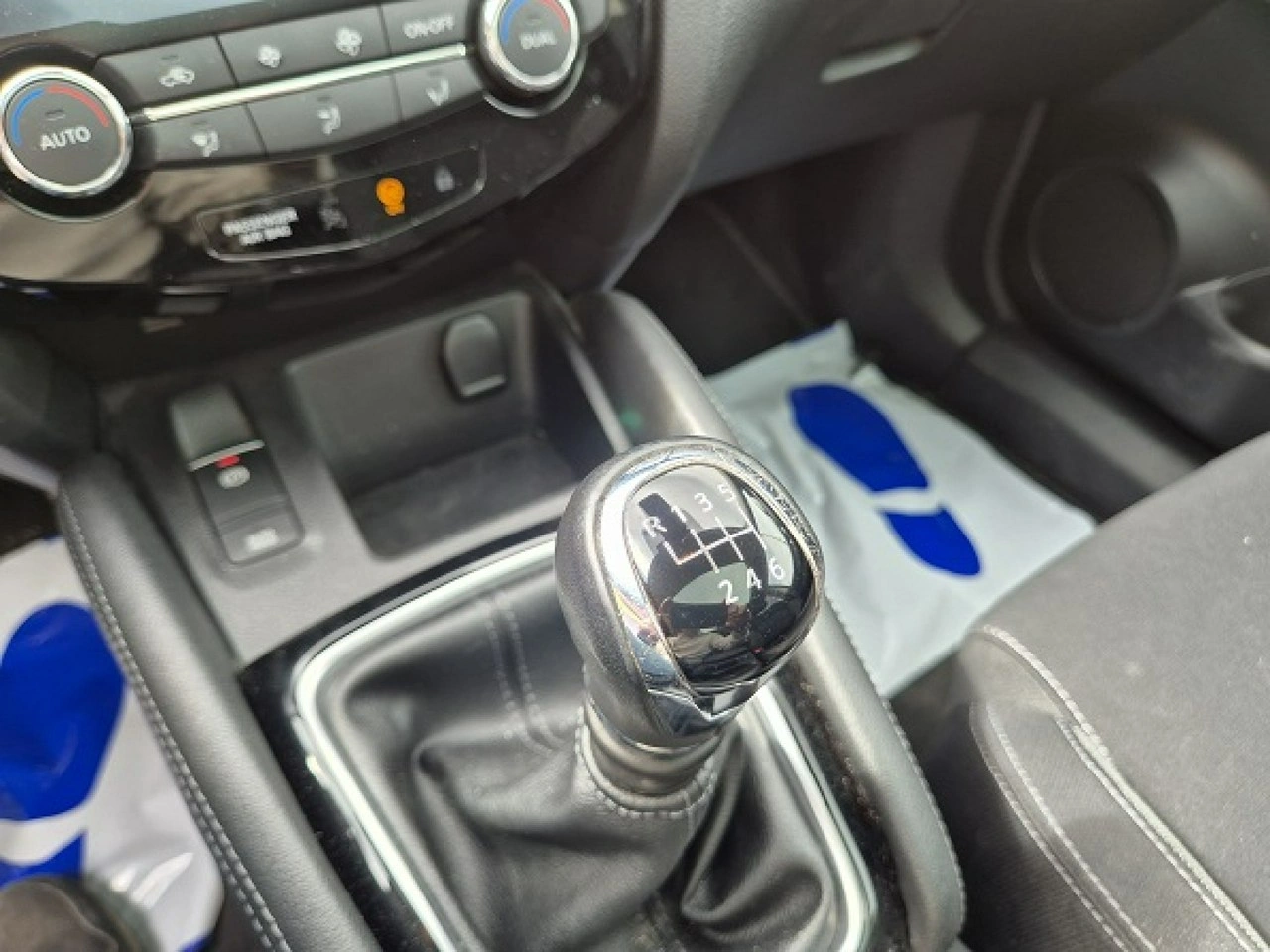 Nissan Qashqai - Zdjęcie 24