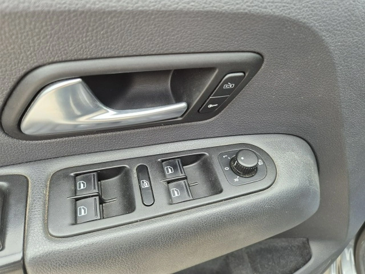 Volkswagen Amarok - Zdjęcie 15