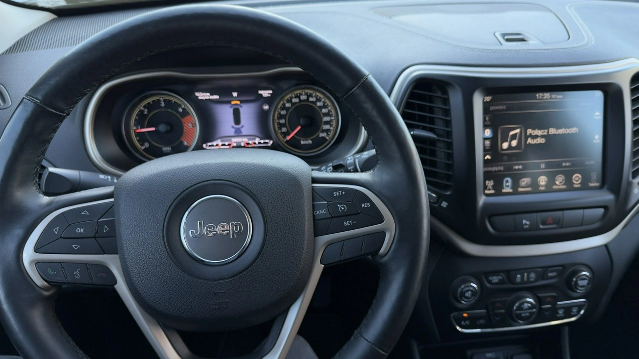 Jeep Cherokee - Zdjęcie 29