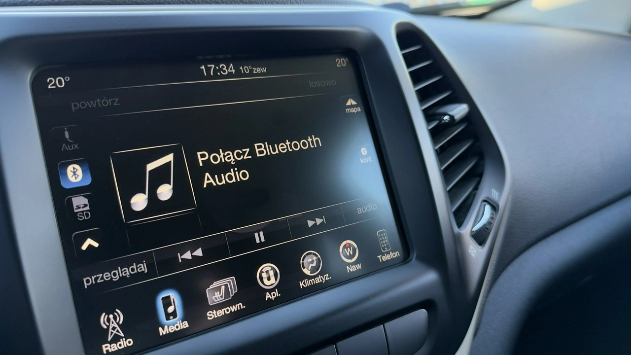 Jeep Cherokee - Zdjęcie 33