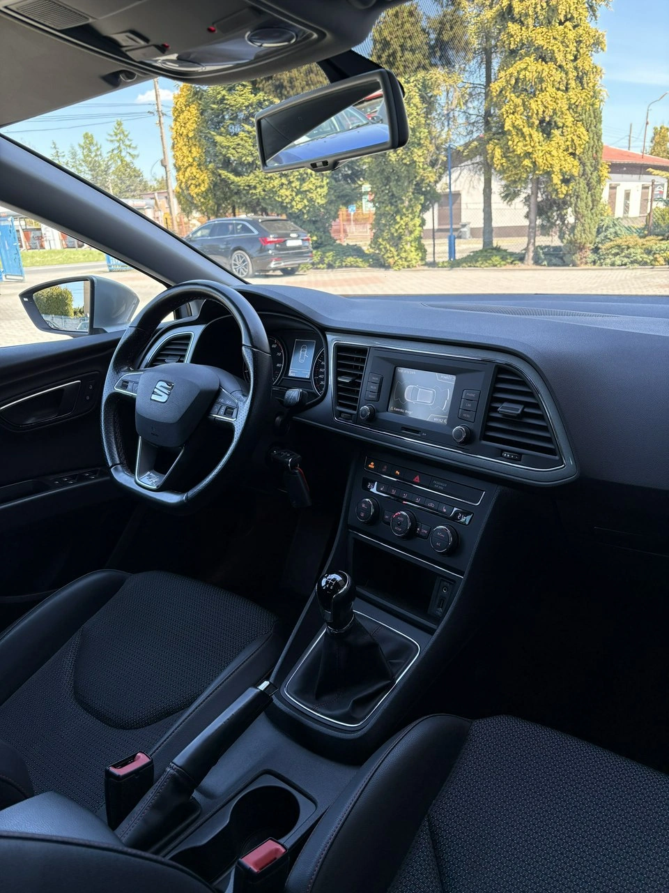 Seat Leon - Zdjęcie 11