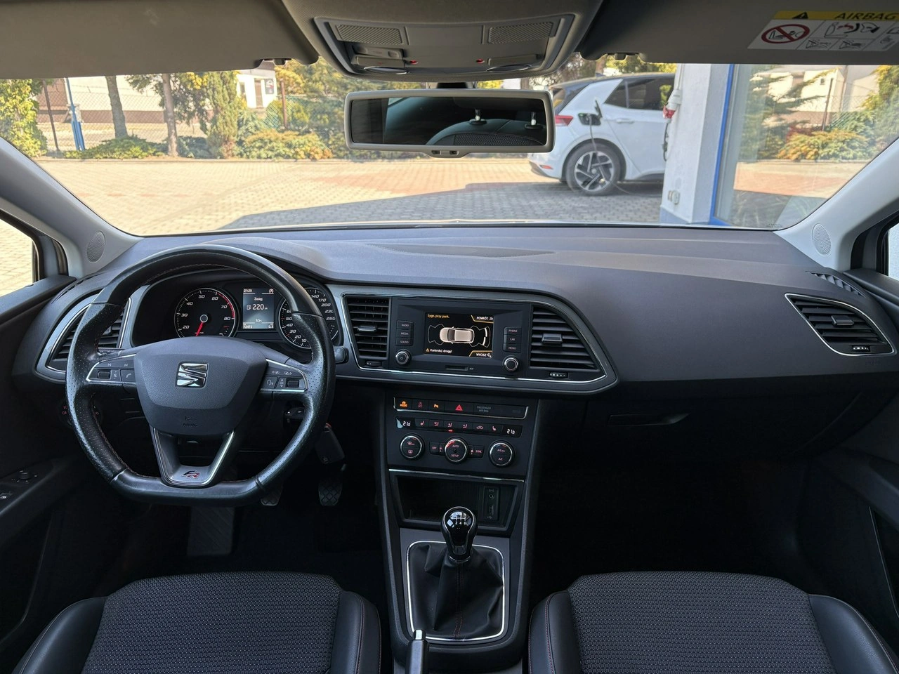 Seat Leon - Zdjęcie 12