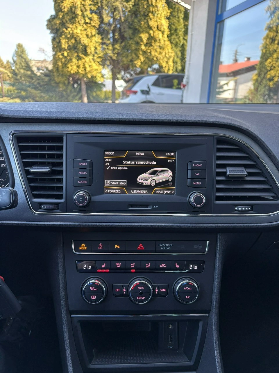 Seat Leon - Zdjęcie 25