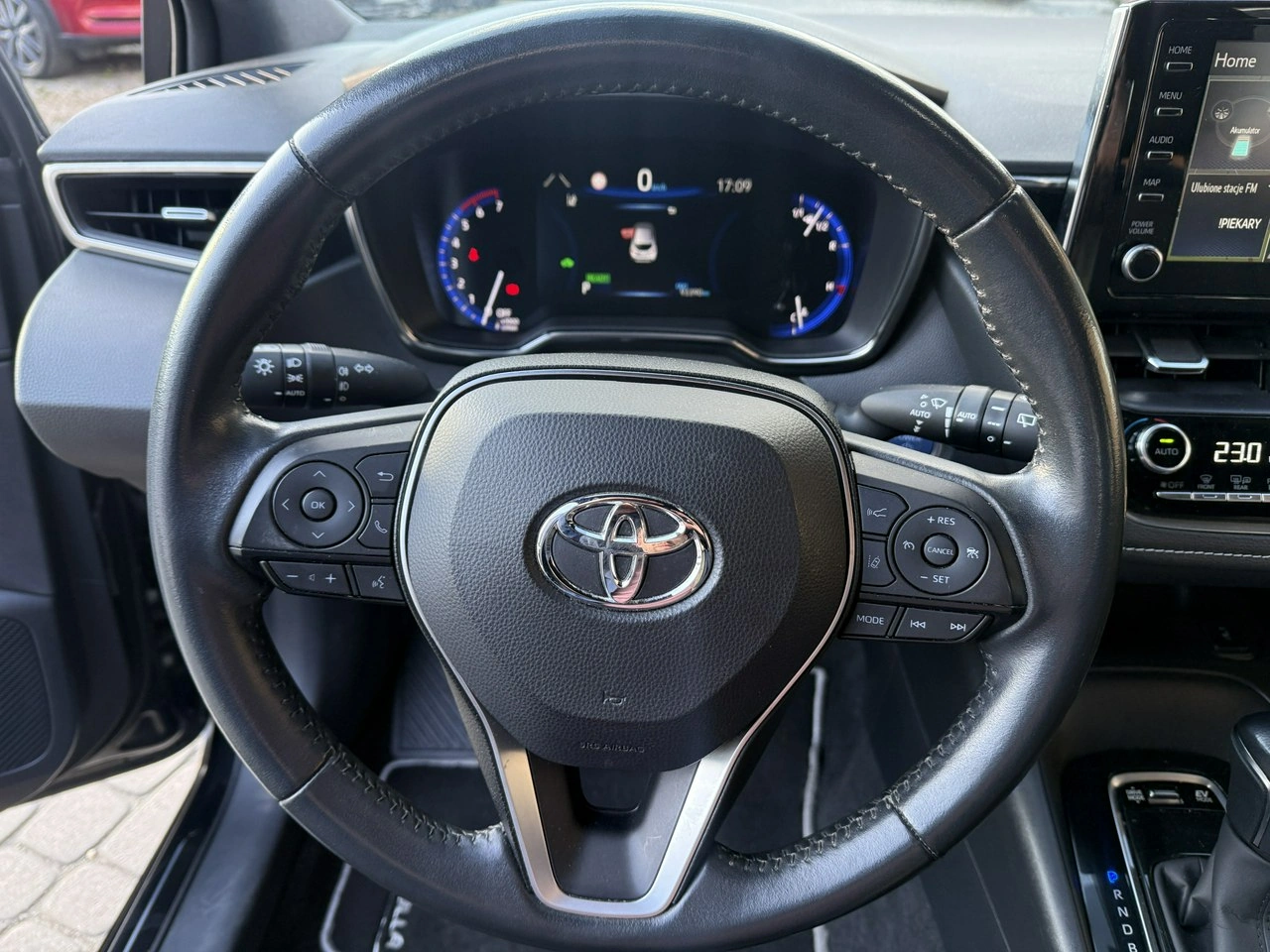 Toyota Corolla - Zdjęcie 15