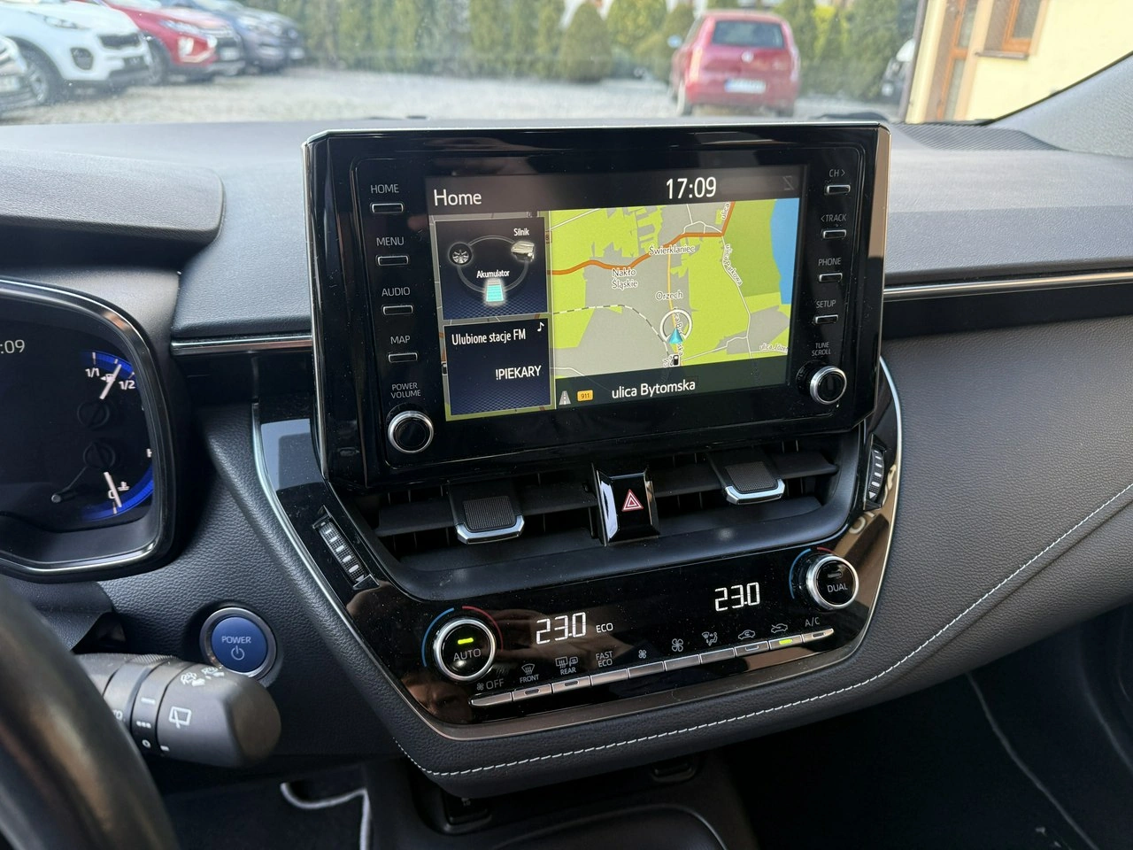 Toyota Corolla - Zdjęcie 16