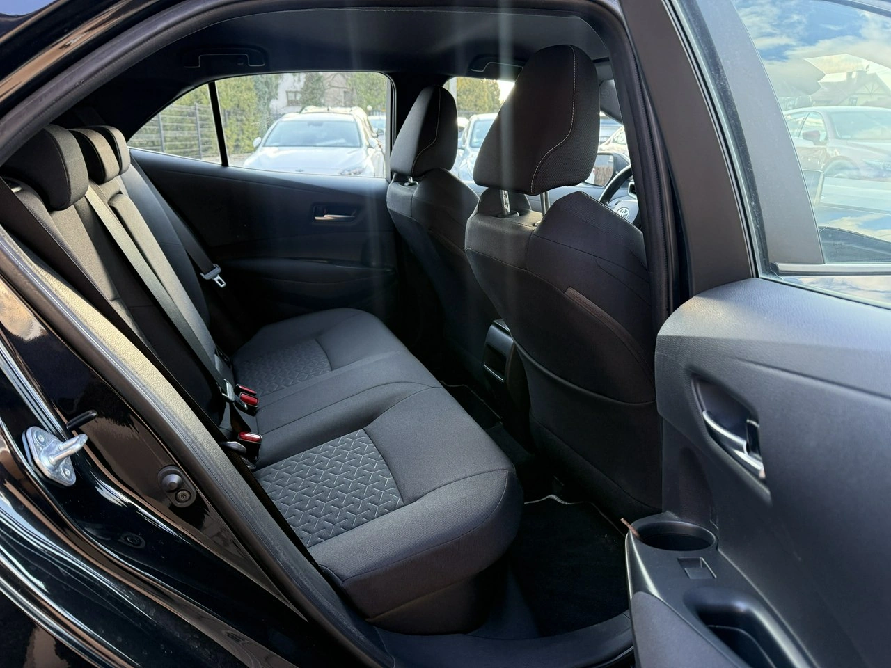 Toyota Corolla - Zdjęcie 26