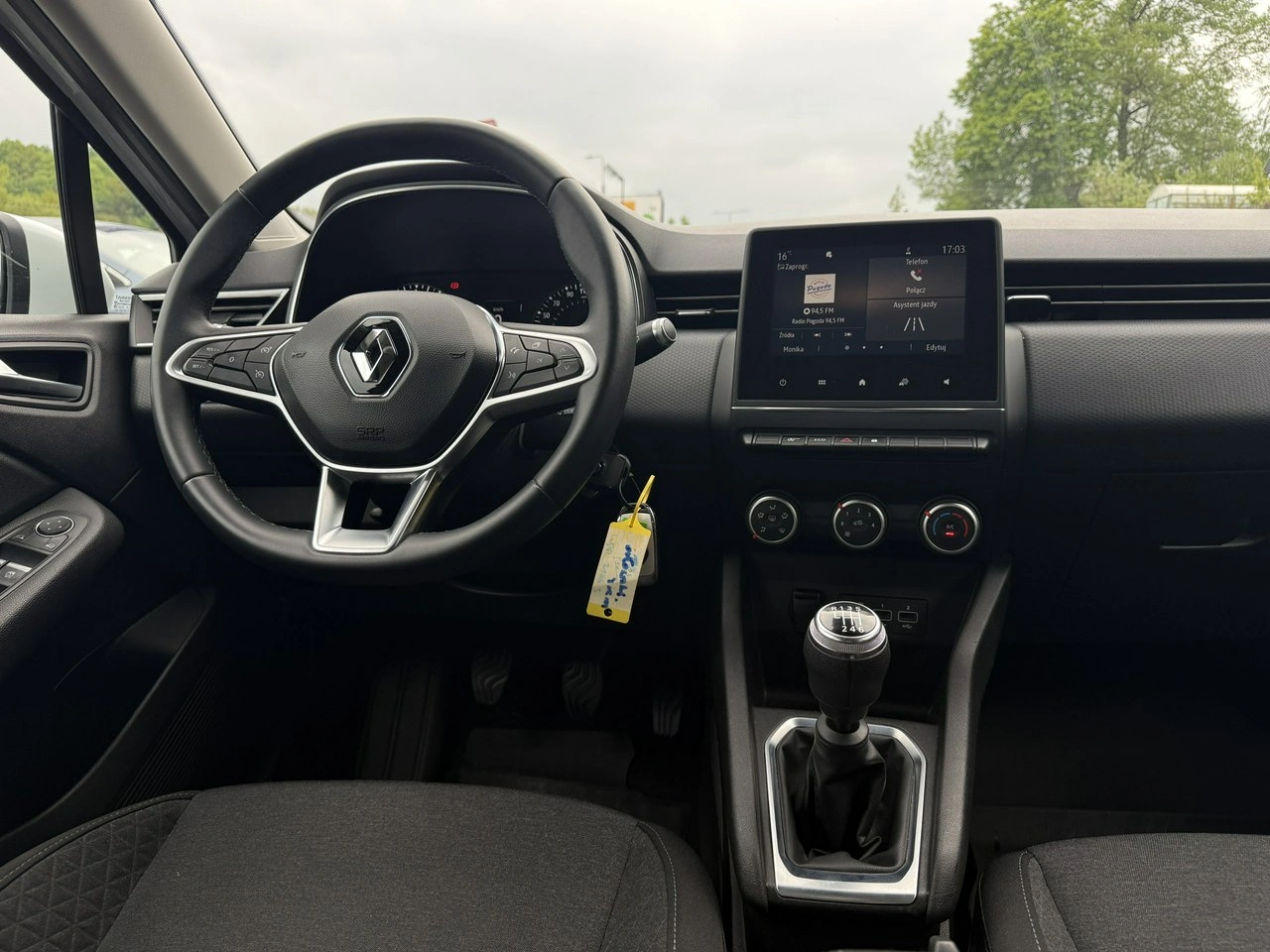 Renault Clio - Zdjęcie 15
