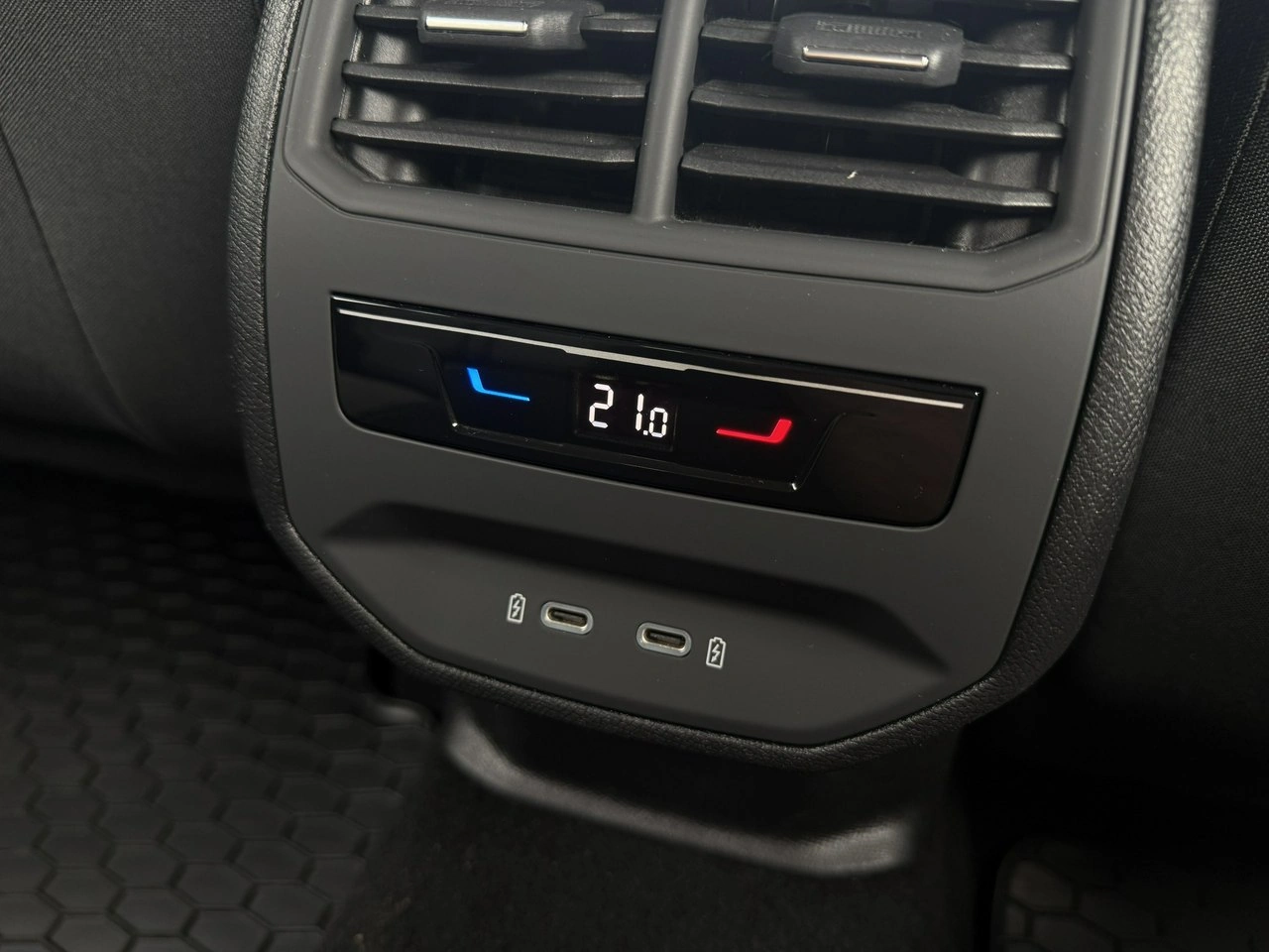 Seat Leon - Zdjęcie 35