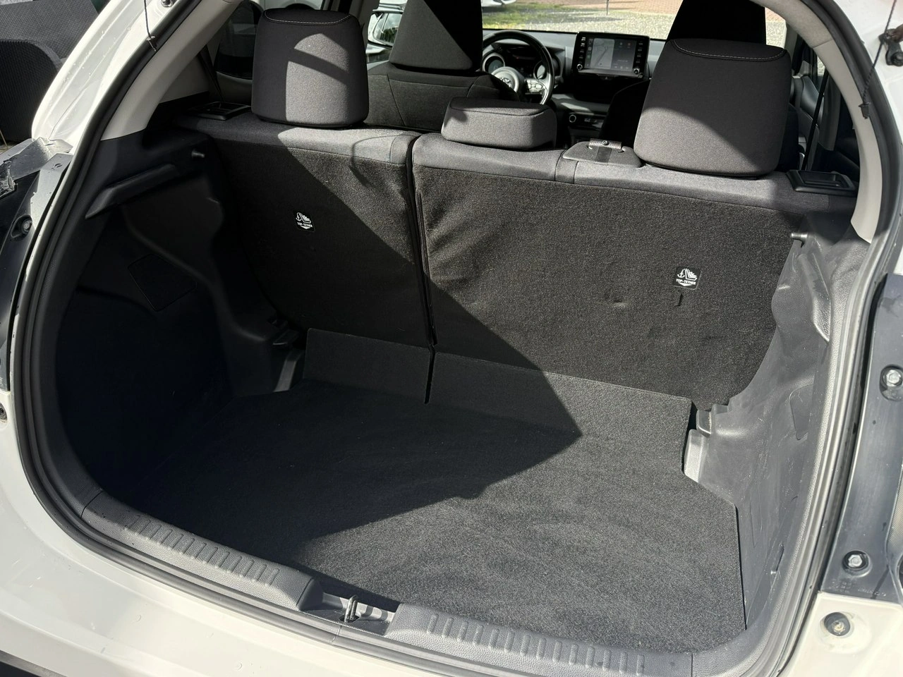 Toyota Yaris - Zdjęcie 35